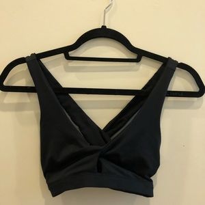 fabletics criss cross sports bra